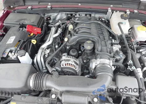 2024 Jeep Wrangler 4-Door Sahara 4X4 from USA, damaged, VIN 1C4PJXEG4RW330356